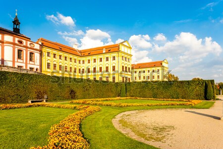 Zdjęcia stock: Pałac · ogród · obniżyć · Austria · kwiat · budynku