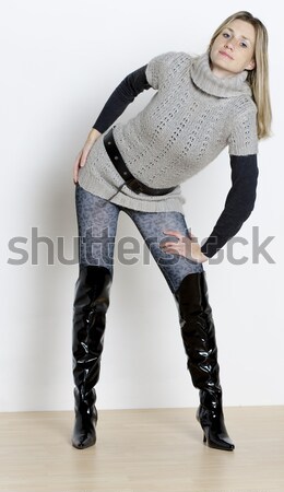 Stałego kobieta ekstrawagancki ubrania buty Zdjęcia stock © phbcz
