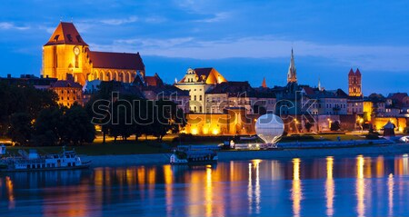 [[stock_photo]]: Vieille · ville · nuit · Pologne · bâtiment · Voyage · rivière