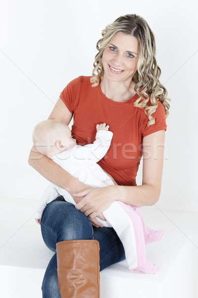 Porträt Mutter Krankenpflege Baby Familie Essen Stock foto © phbcz