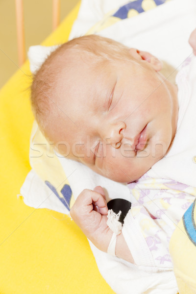 Retrato recién nacido maternal hospital nina Foto stock © phbcz