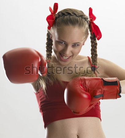 Foto stock: Mujer · guantes · de · boxeo · deportes · tren · ejercicio · rojo