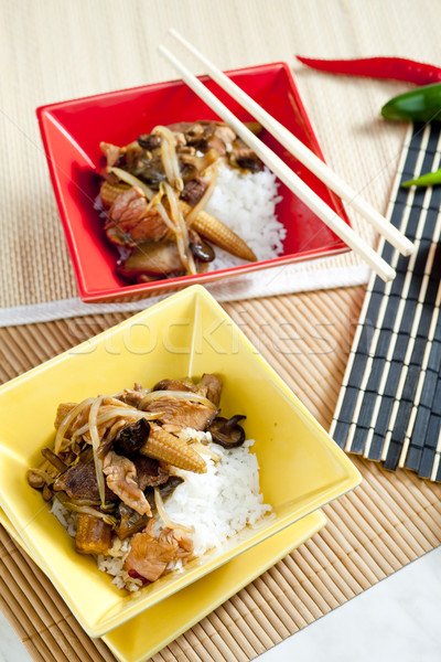 Aves domésticas carne milho cogumelos prato refeição Foto stock © phbcz