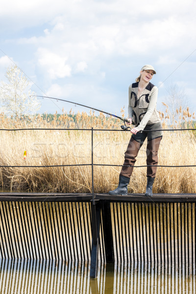 женщину рыбалки пирс пруд весны женщины Сток-фото © phbcz