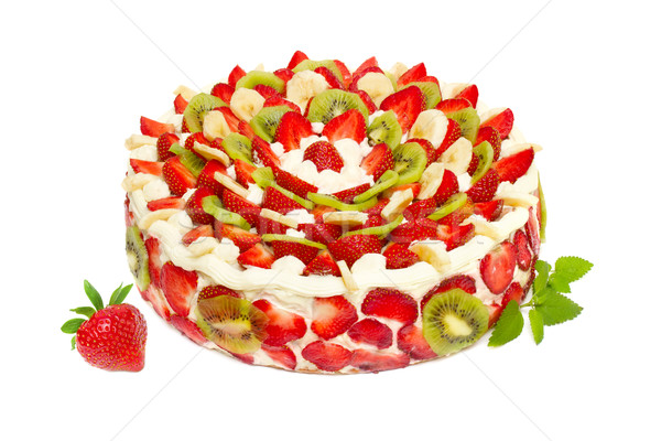 Pastel de frutas fresas kiwi frutas aislado blanco Foto stock © Photocrea