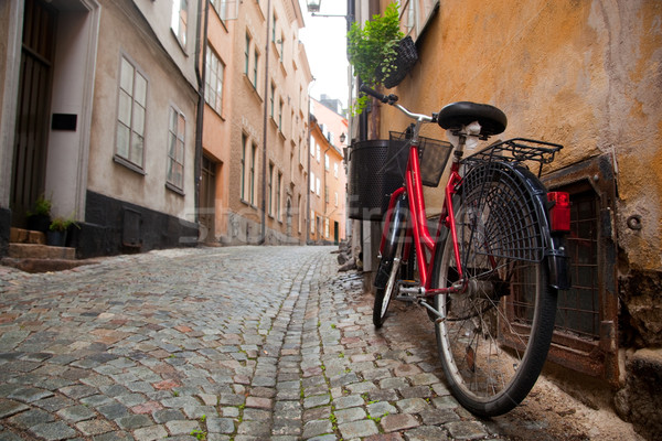 Rowerów starówka Sztokholm Szwecja domu ulicy Zdjęcia stock © photocreo