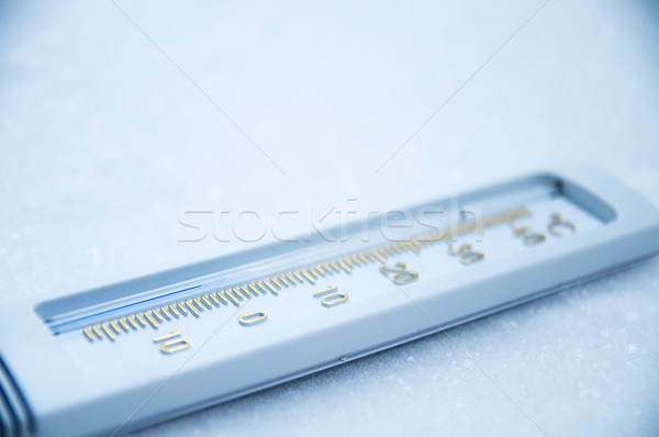 Au-dessous zéro thermomètre moins température froid [[stock_photo]] © photocreo