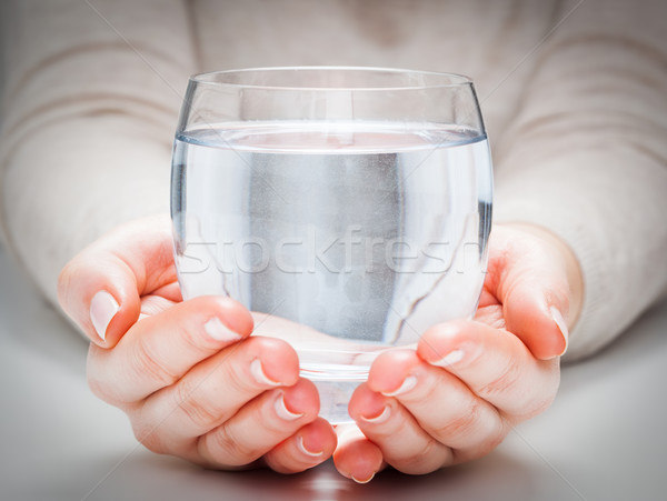 Foto stock: Vidro · limpar · água · mineral · mãos · ambiente · proteção