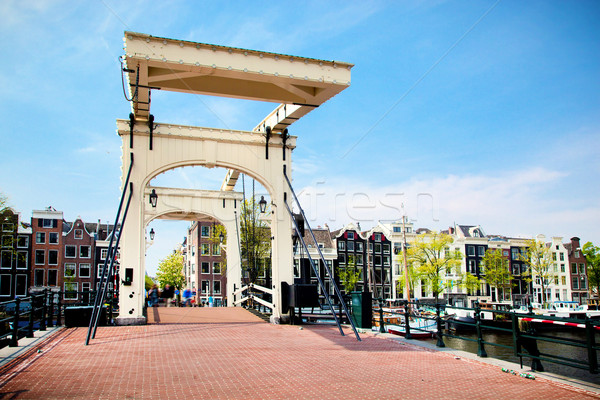 Maigre pont Amsterdam holland Pays-Bas lumière [[stock_photo]] © photocreo