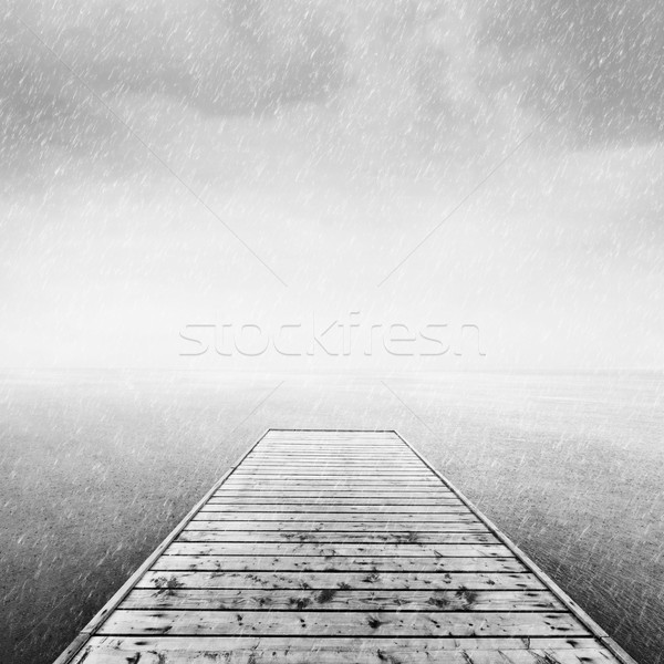 Holz Pier tief kalten Meer Ozean Stock foto © photocreo