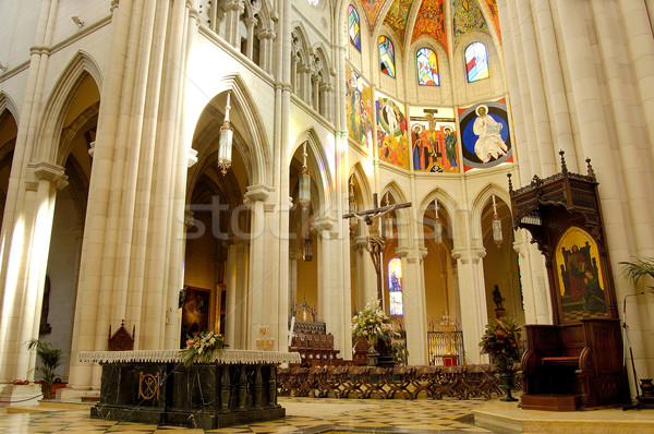 Stock fotó: Katedrális · Madrid · Spanyolország · oltár · fény · ablak