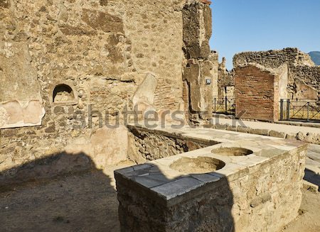 Ruines anciens romaine ville Italie porte Photo stock © Photooiasson