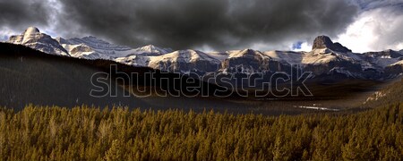 Montanas Canadá panorámica nubes de tormenta naturaleza Foto stock © pictureguy