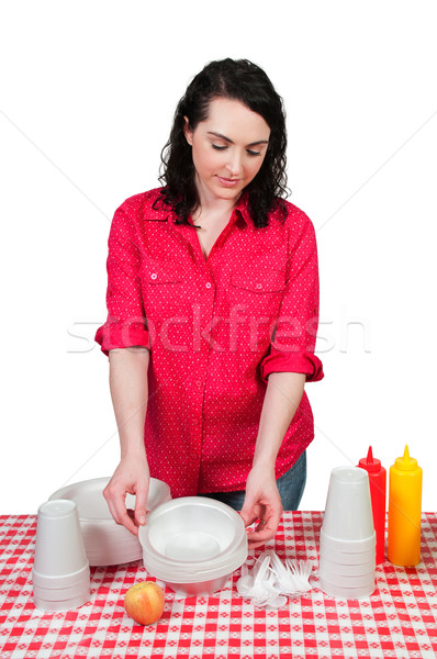 Vrouw picknick mooie vrouw organiseren picknicktafel Stockfoto © piedmontphoto