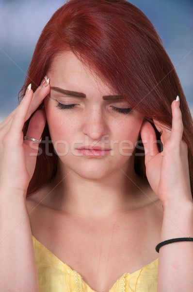 Mujer dolor de cabeza mujer hermosa doloroso nina médicos Foto stock © piedmontphoto