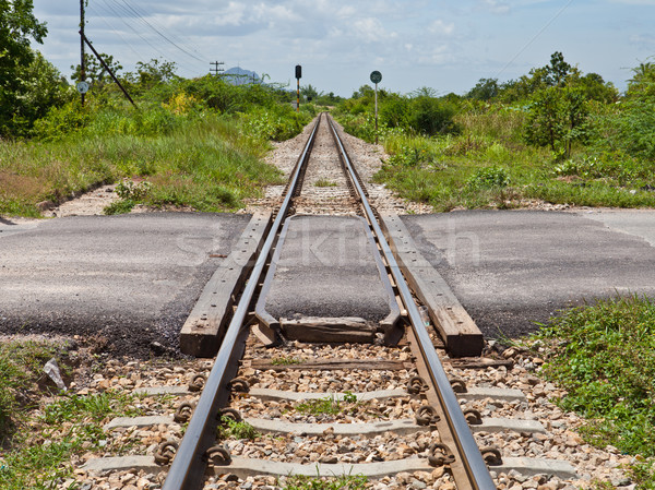 út kereszt vasút útvonal égbolt fű Stock fotó © pinkblue