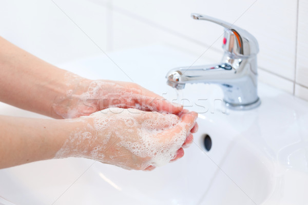 Mosás kezek szappan fut víz higiénia Stock fotó © pixachi