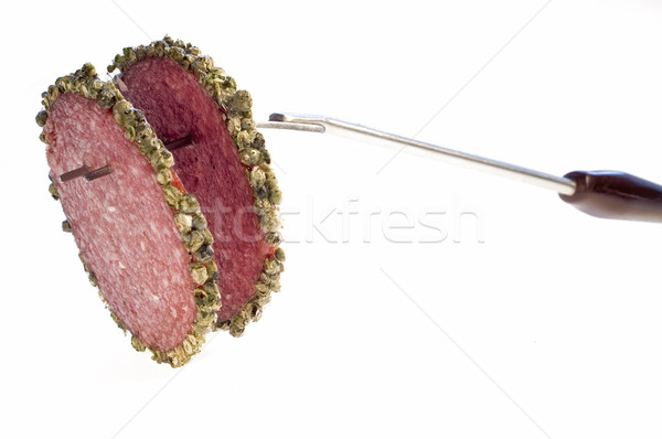 Foto stock: Salame · garfo · isolado · gordura · salsicha · tempero