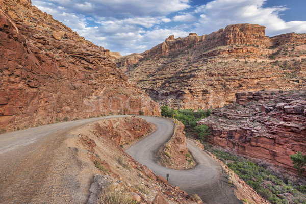 有風 道路 猶他州 綠色 高速公路 岩 商業照片 © PixelsAway