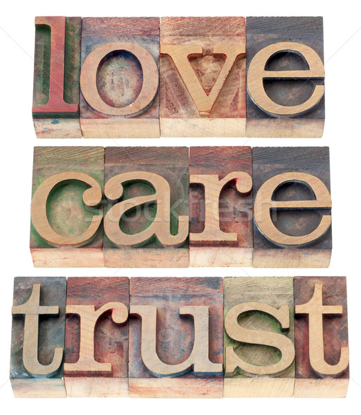 încredere dragoste respect lemn tip cuvinte Imagine de stoc © PixelsAway