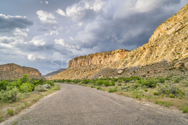 Kanyon yol kitap doğu ağır Stok fotoğraf © PixelsAway