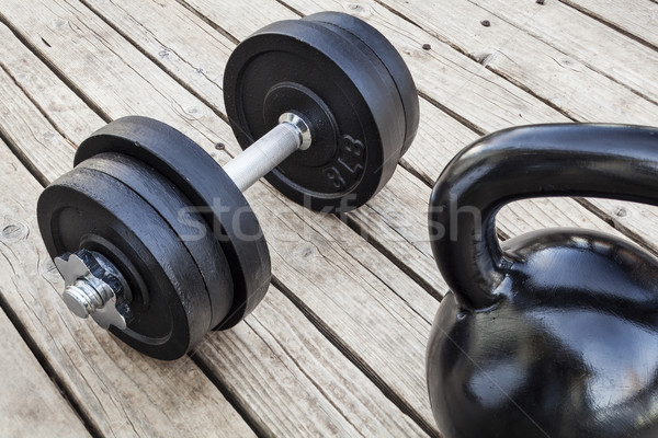Kettlebells exercita greutăţi gantere Imagine de stoc © PixelsAway