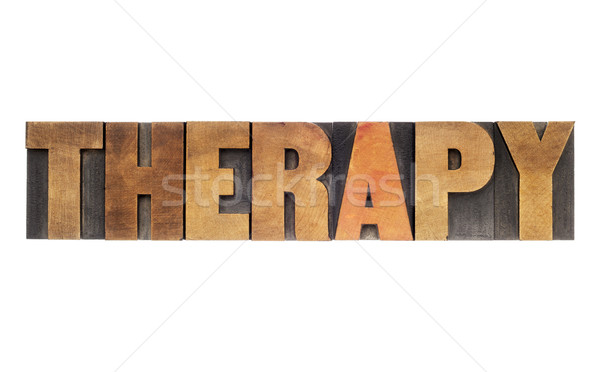 Therapie woord hout type geïsoleerd tekst Stockfoto © PixelsAway