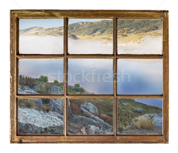 窗口 視圖 山谷 湖 霧 美國科羅拉多州 商業照片 © PixelsAway