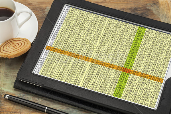 Adat táblázat digitális tabletta üzlet csésze Stock fotó © PixelsAway
