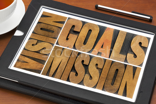 Obiectivele viziune misiune izolat cuvinte Imagine de stoc © PixelsAway