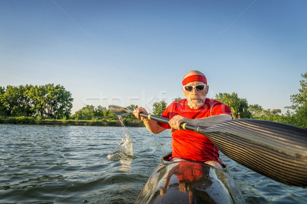 Foto stock: Corrida · mar · caiaque · senior · masculino · treinamento