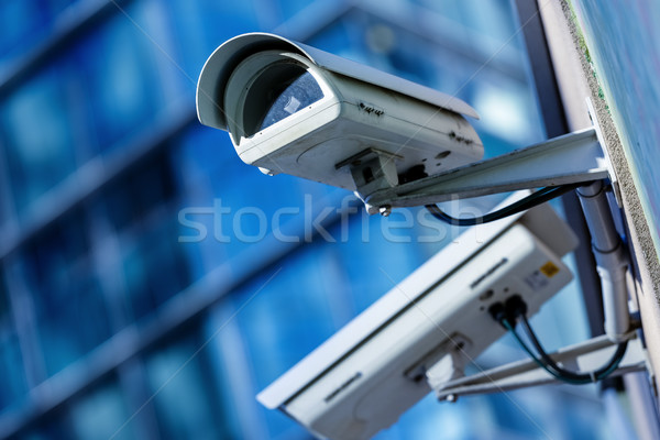 Segurança cctv câmera observação prédio comercial rua Foto stock © pixinoo
