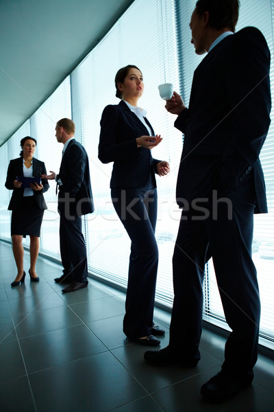 辦公室 圖像 智能 僱員 看 合夥人 商業照片 © pressmaster