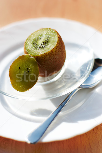 Dessert immagine fresche kiwi taglio vetroso Foto d'archivio © pressmaster