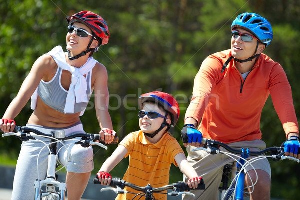 Foto stock: Equitación · bicicletas · retrato · familia · feliz · ocio · mujer