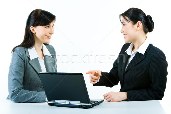 Wisselwerking portret twee glimlachend business dames Stockfoto © pressmaster