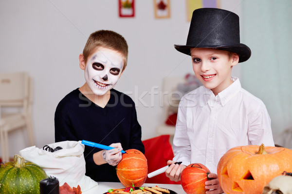 Halloween fotó kettő kísérteties fiúk rajz Stock fotó © pressmaster