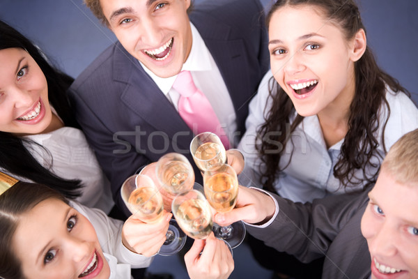 ünneplés fotó boldog barátok éljenez felfelé Stock fotó © pressmaster
