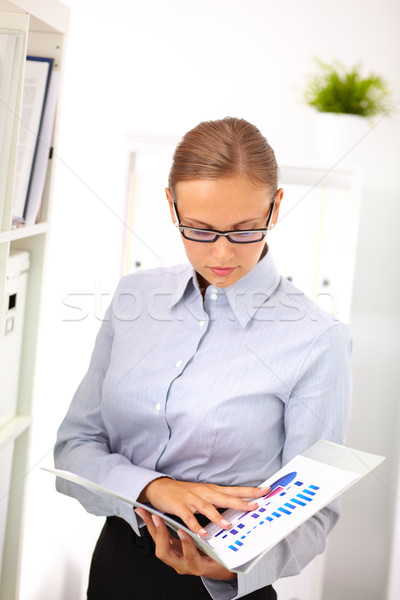 Business Bildung Porträt eleganten Geschäftsfrau arbeiten Stock foto © pressmaster