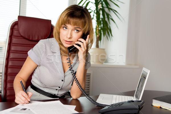 Afspraak portret ernstig zakenvrouw luisteren partner Stockfoto © pressmaster
