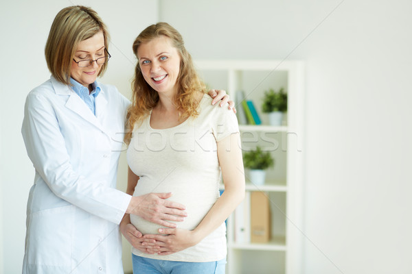 пациент врач счастливым беременная женщина регулярный Сток-фото © pressmaster