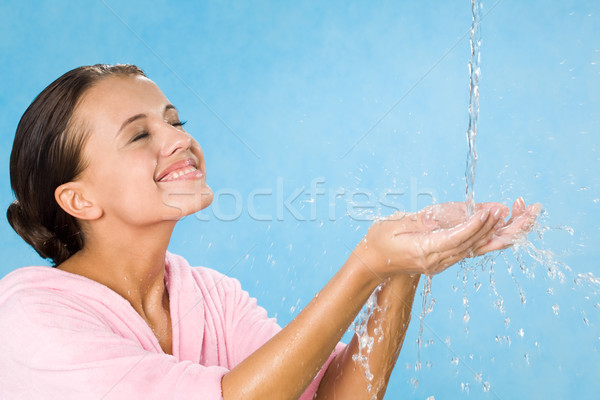 Erfrischung freudige Mädchen Wasser Stock foto © pressmaster