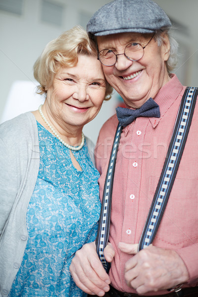 Portré nyugdíjas pár okos ruházat néz Stock fotó © pressmaster