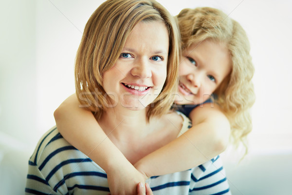 Foto stock: Felicidad · retrato · niña · feliz · madre · mirando · cámara