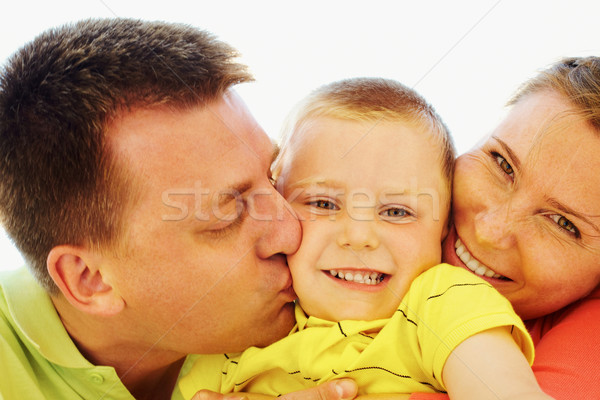 Devotament portret fericit copil familie dragoste Imagine de stoc © pressmaster