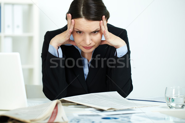 Moeilijk taak portret kantoormedewerker moeite Stockfoto © pressmaster