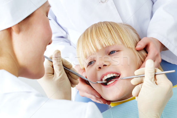 Photo stock: Dentaires · image · petite · fille · dents · médecin