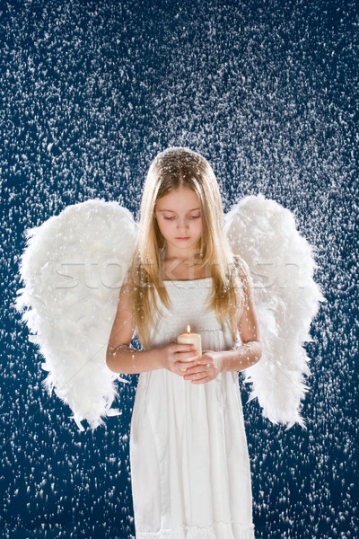 Hóesés portré higgadt lány visel angyalszárnyak Stock fotó © pressmaster