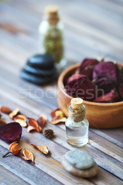 Aromatherapie schoonheid zorg objecten houten oppervlak Stockfoto © pressmaster