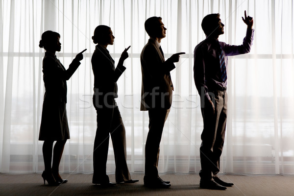 Stock foto: Zeile · Menschen · Silhouetten · zeitgenössischen · Geschäftsleute · stehen
